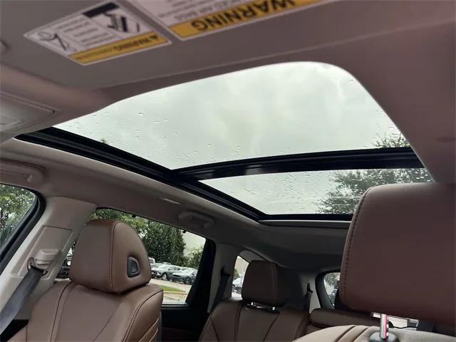 Photo of 2024 Majestic Black Pearl Acura MDX