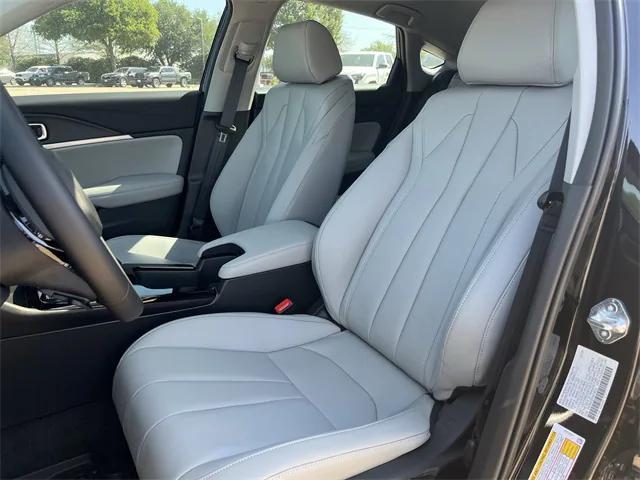 Photo of 2025 Majestic Black Pearl Acura Integra
