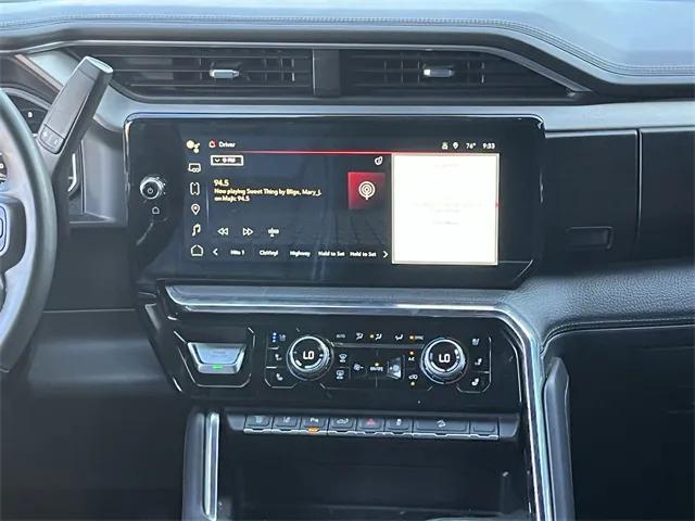 Photo of 2024 White Frost Tricoat GMC Sierra 3500