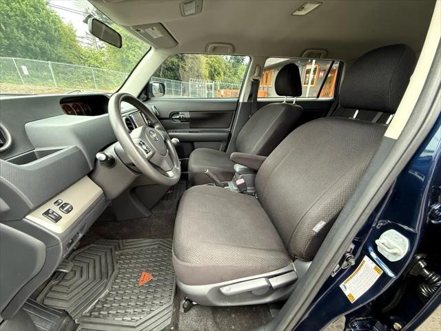 Photo of 2008 Nautical Blue Metallic Scion xB