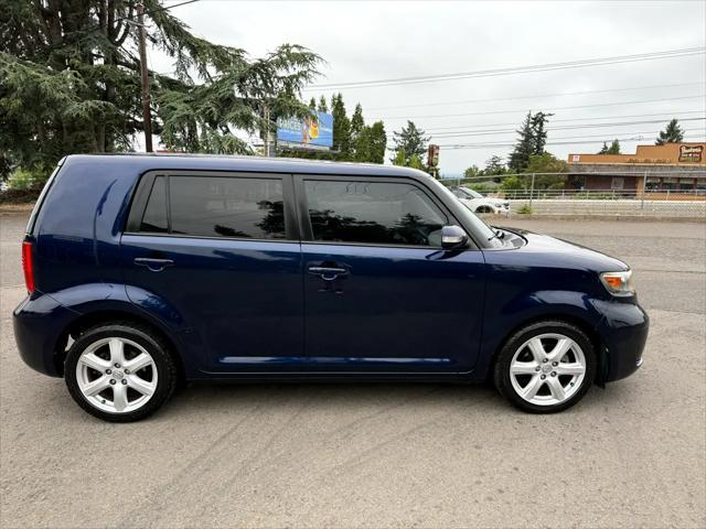 Photo of 2008 Nautical Blue Metallic Scion xB