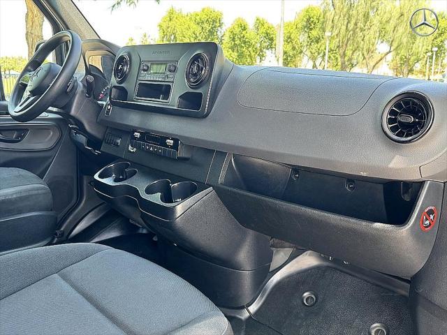 Photo of 2019 Pewter Mercedes-Benz Sprinter 2500