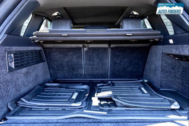Photo of 2016 Black Land Rover Range Rover