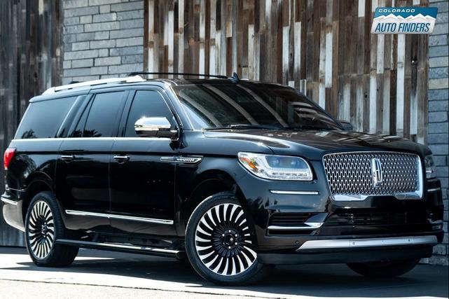 Photo of 2020 Infinite Black Lincoln Navigator