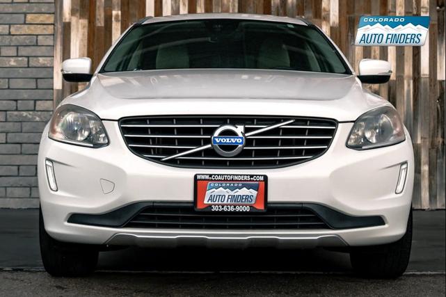 Photo of 2015 White Volvo XC60