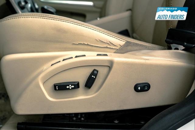 Photo of 2015 White Volvo XC60