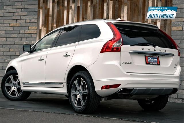 Photo of 2015 White Volvo XC60