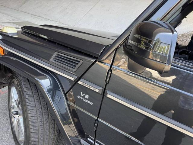 Photo of 2014 BLACK Mercedes-Benz G-Class