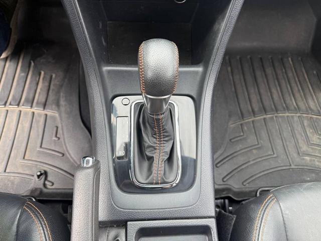 Photo of 2016 Crystal Black Silica Subaru Crosstrek