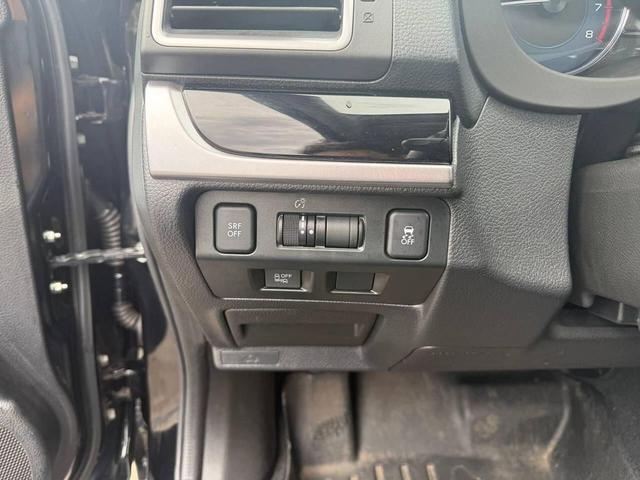 Photo of 2016 Crystal Black Silica Subaru Crosstrek
