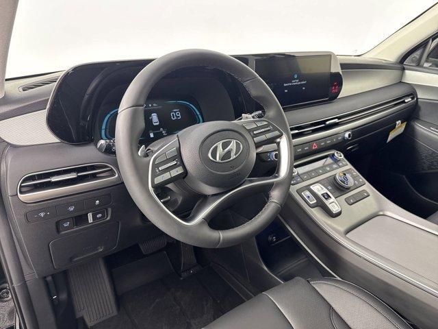 Photo of 2025 Abyss Black Pearl Hyundai PALISADE