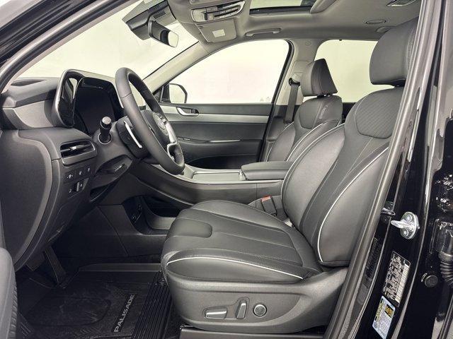Photo of 2025 Abyss Black Pearl Hyundai PALISADE