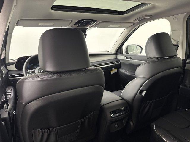 Photo of 2025 Abyss Black Pearl Hyundai PALISADE