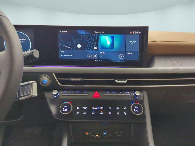 Photo of 2025 White Hyundai SONATA Hybrid