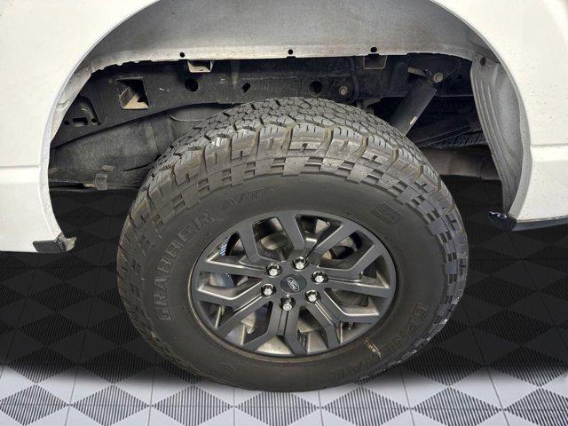 Photo of 2022 White Ford F-150