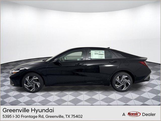 Photo of 2025 Black Hyundai ELANTRA