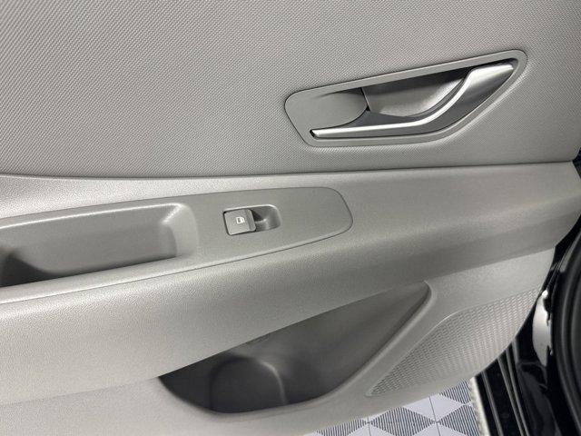 Photo of 2025 Black Hyundai ELANTRA