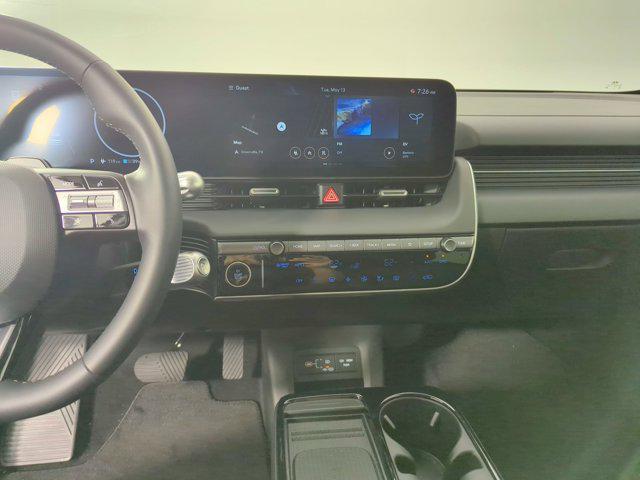 Photo of 2025 Cyber Gray Hyundai IONIQ 5