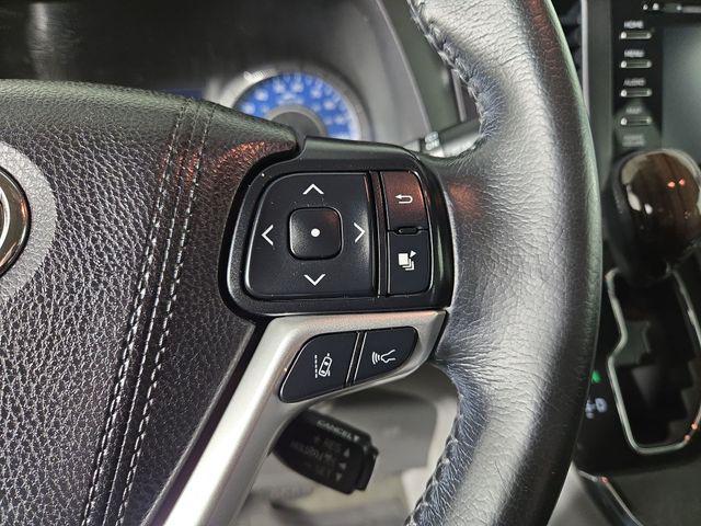 Photo of 2019 Predawn Gray Mica Toyota Sienna