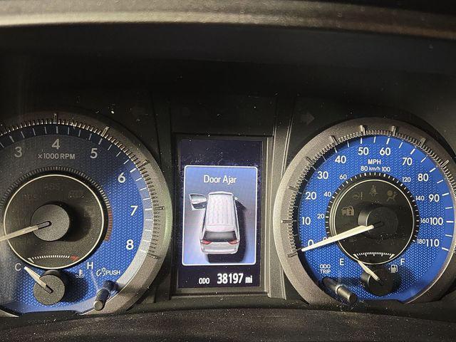 Photo of 2019 Predawn Gray Mica Toyota Sienna