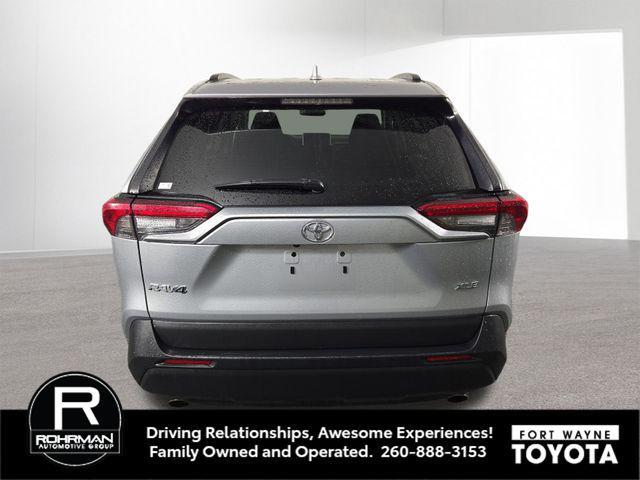 Photo of 2024 Silver Sky Metallic Toyota RAV4