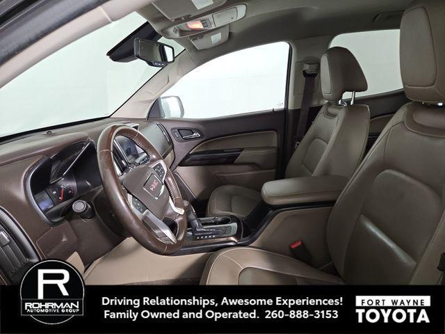 Photo of 2015 Onyx Black GMC Canyon