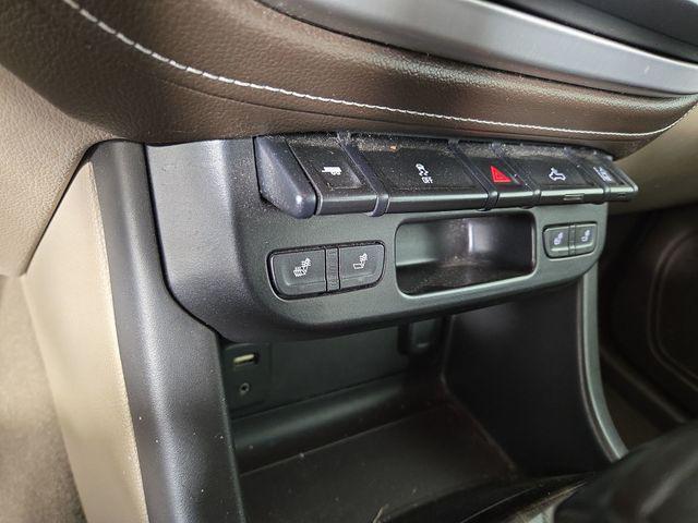 Photo of 2015 Onyx Black GMC Canyon