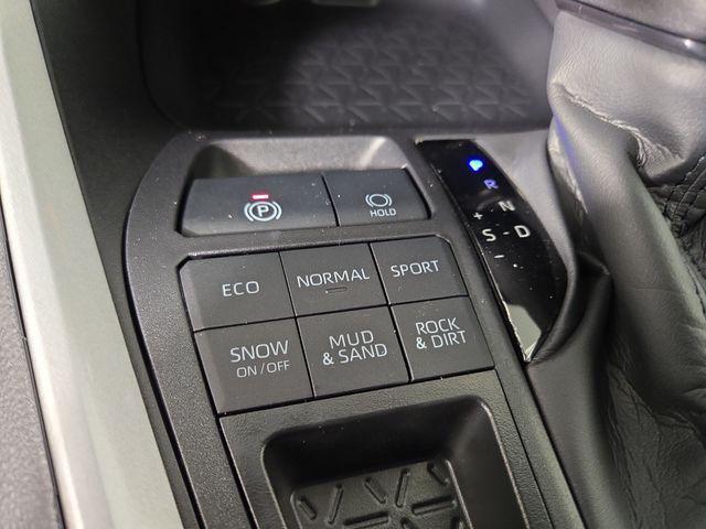 Photo of 2025 Magnetic Gray Metallic Toyota RAV4