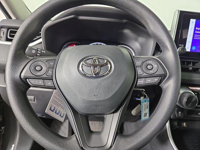 Photo of 2025 Magnetic Gray Metallic Toyota RAV4