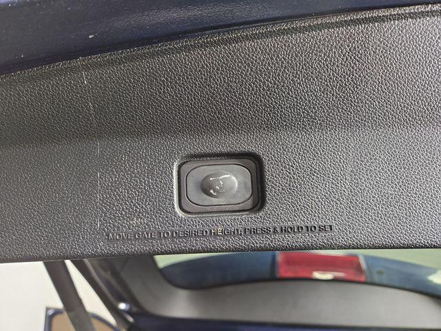 Photo of 2017 Blue Jeans Metallic Ford Explorer