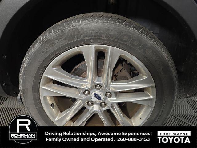 Photo of 2017 Blue Jeans Metallic Ford Explorer