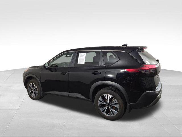 Photo of 2023 Super Black Nissan Rogue
