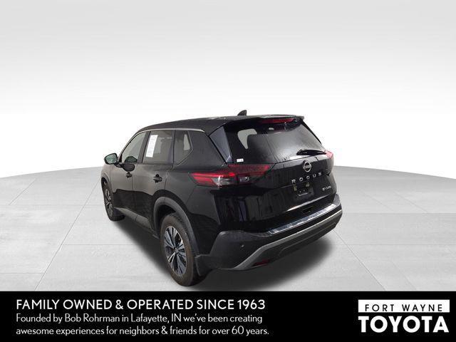 Photo of 2023 Super Black Nissan Rogue