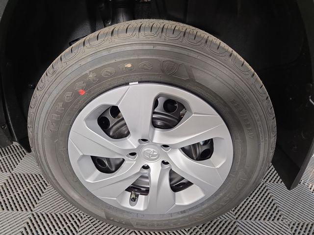 Photo of 2025 Magnetic Gray Metallic Toyota RAV4