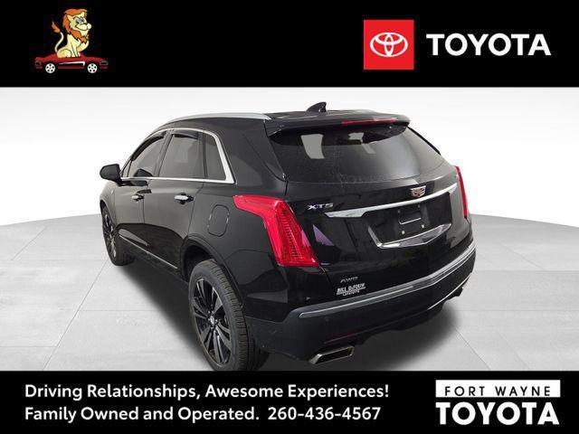 Photo of 2018 Stellar Black Metallic Cadillac XT5