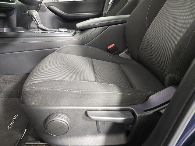 Photo of 2022 Deep Crystal Blue Mica Mazda CX-30