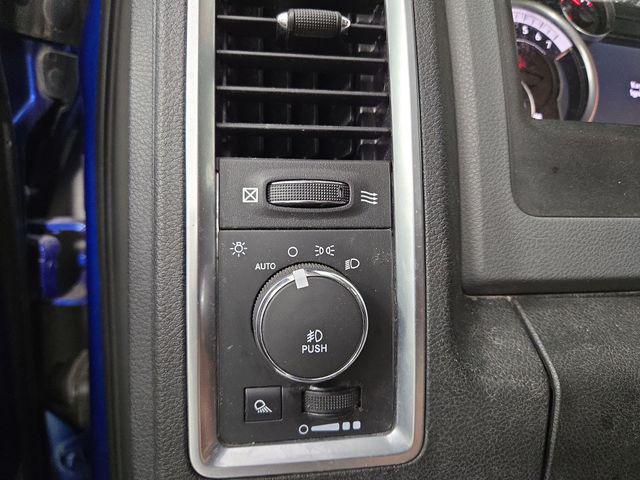 Photo of 2014 Blue Streak Pearlcoat RAM 1500