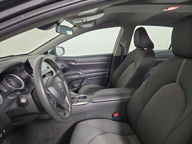 Photo of 2022 Midnight Black Metallic Toyota Camry