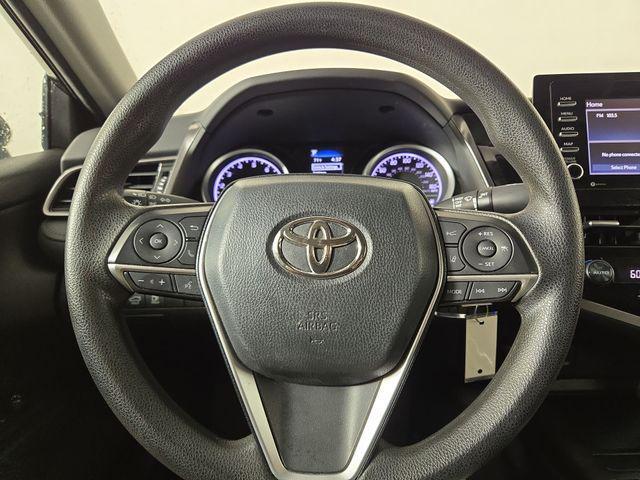 Photo of 2022 Midnight Black Metallic Toyota Camry