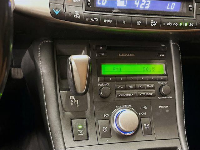 Photo of 2016 Obsidian Lexus CT 200h