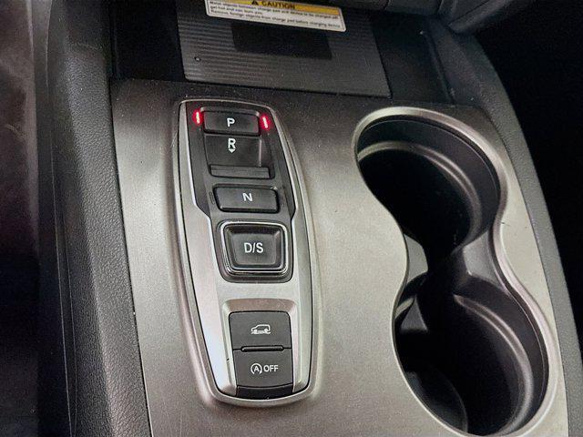 Photo of 2022 Crystal Black Pearl Honda Passport