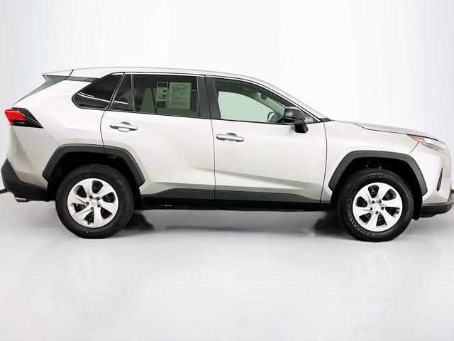Photo of 2024 Silver Sky Metallic Toyota RAV4
