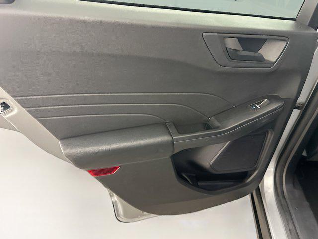 Photo of 2024 Iconic Silver Metallic Ford Escape