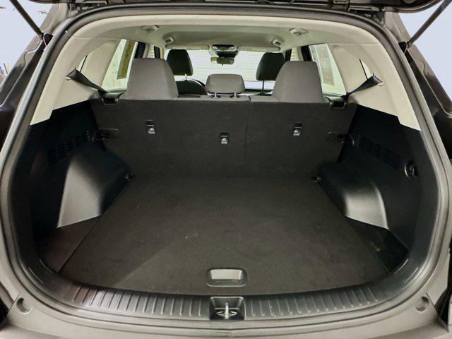 Photo of 2022 Cherry Black Kia Seltos