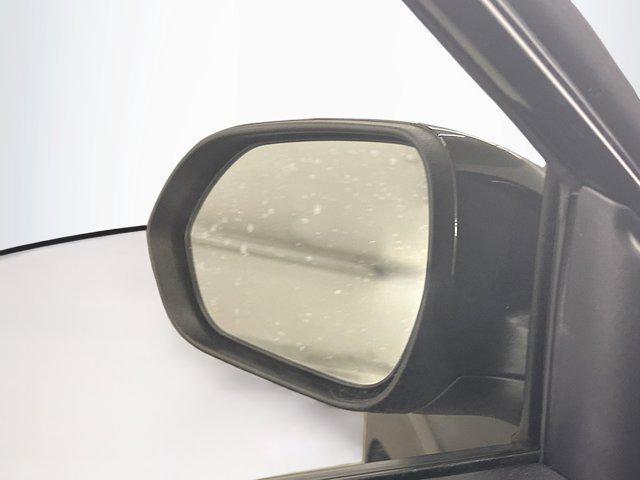 Photo of 2022 Cherry Black Kia Seltos