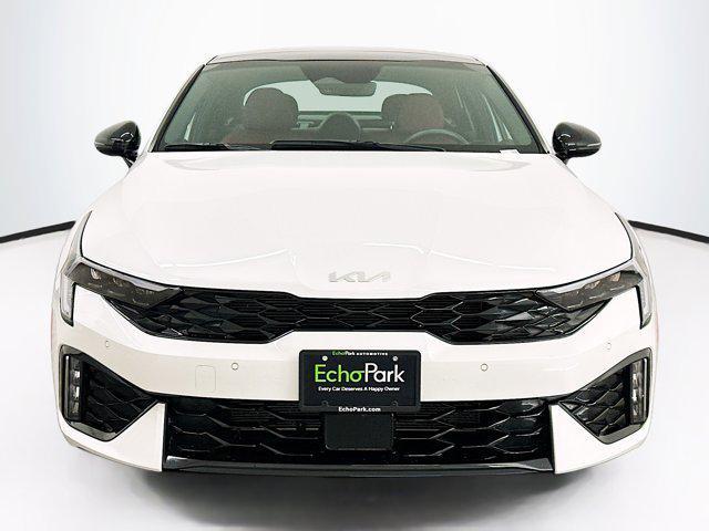 Photo of 2025 Snow White Pearl Kia K5