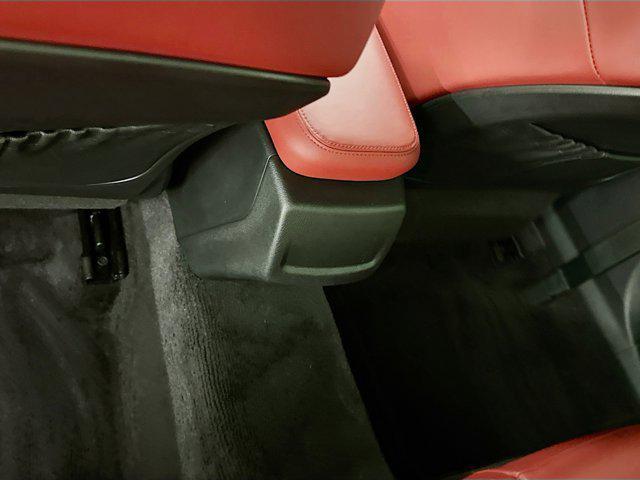 Photo of 2025 Snow White Pearl Kia K5