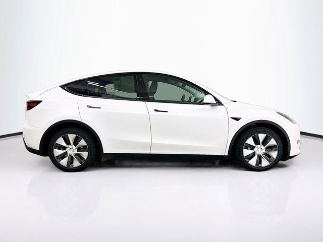 Photo of 2023 Pearl White Multi-Coat Tesla Model Y