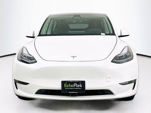 Photo of 2023 Pearl White Multi-Coat Tesla Model Y