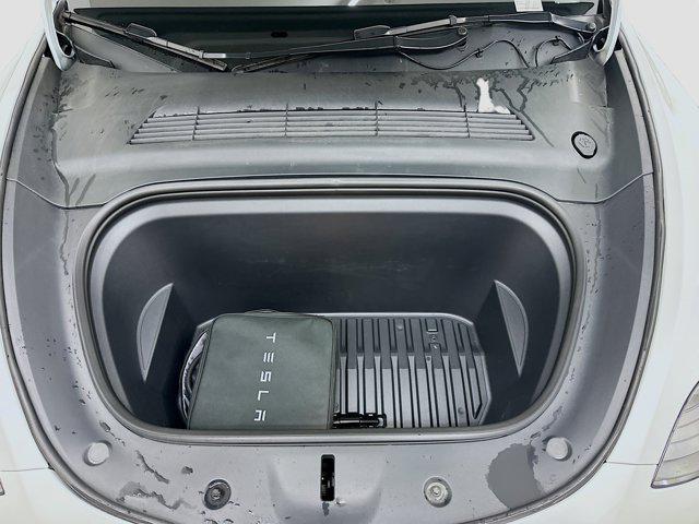 Photo of 2023 Pearl White Multi-Coat Tesla Model Y